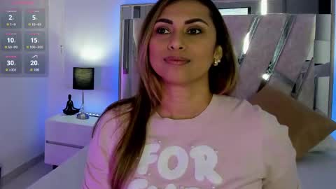 esmerald_golden online show from 11, 3, 2025