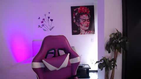 Esmeralda online show from 15, 3, 2026