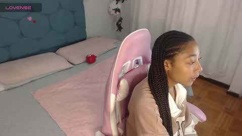 Snapshot of esmeralda_bk chatting on 17, 2, 2025 esmeralda_bk online show from 17, 2, 2025