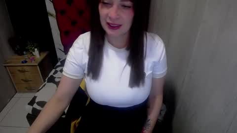 Snapshot of esmeralda_black chatting on 23, 6, 2026 esmeralda black online show from 23, 6, 2026