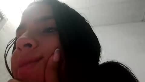 esmeralda_collins501239 online show from 28, 4, 2026