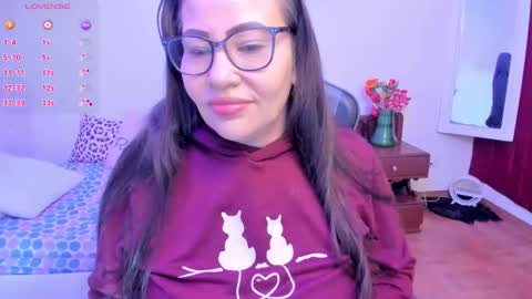 esme online show from 19, 10, 2025