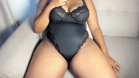 Esme online show from 10, 1, 2026