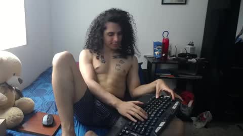 Esnider online show from 30, 4, 2026