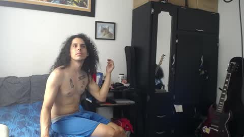 Esnider online show from 13, 5, 2026