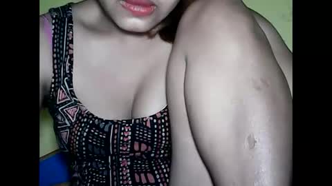 Snapshot of especialgirl_28 chatting on 22, 12, 2024 especialgirl_28 online show from 22, 12, 2024