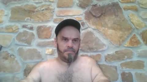 Snapshot of essensualelf chatting on 18, 9, 2025 Essensual Elf online show from 18, 9, 2025