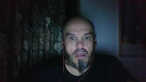 Snapshot of essensualelf chatting on 23, 9, 2025 Essensual Elf online show from 23, 9, 2025