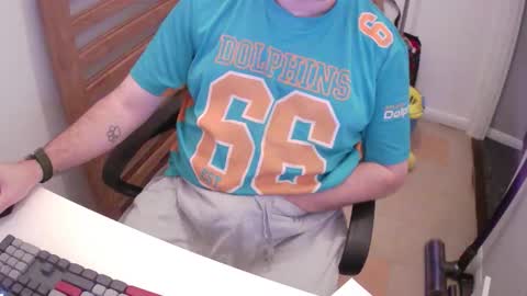 Snapshot of essex_wild chatting on 4, 10, 2025 Morph online show from 4, 10, 2025