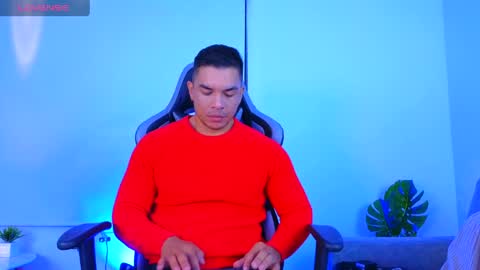 Snapshot of esteban_de_louise chatting on 23, 4, 2026 ESTEBAN online show from 23, 4, 2026
