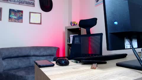 Esteban Fernandez online show from 27, 3, 2026