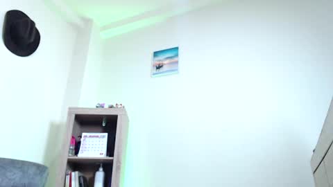 Snapshot of esteban_fer chatting on 14, 5, 2026 Esteban Fernandez online show from 14, 5, 2026