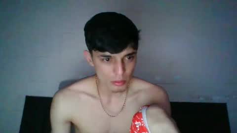 estebankit0 online show from 24, 1, 2025