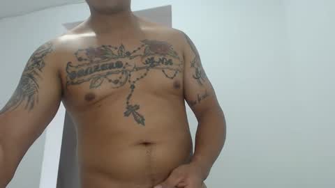 Snapshot of estebanmed92 chatting on 8, 1, 2026 estebanmed92 online show from 8, 1, 2026