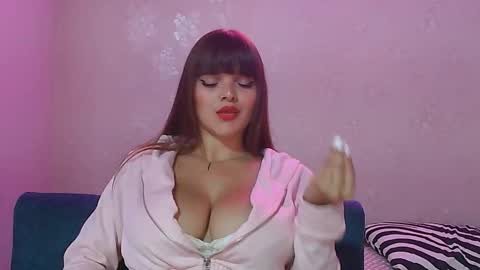 Estefa online show from 7, 1, 2026