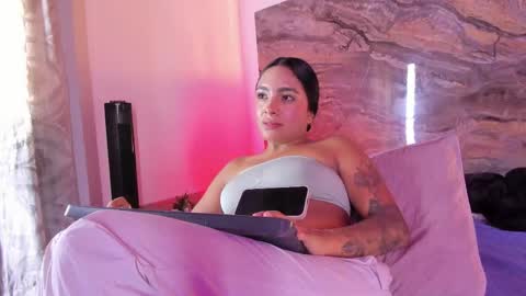 Snapshot of estefy_gomez1 chatting on 29, 4, 2026 Stefy online show from 29, 4, 2026