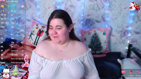 estelle_hicks online show from 24, 12, 2024