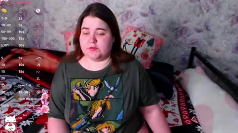 estelle_hicks online show from 5, 1, 2025