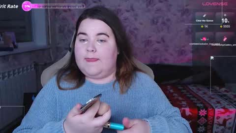 estelle_hicks online show from 9, 11, 2025