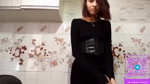 estellekirbo online show from 19, 2, 2026