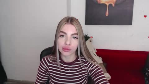 esternoir online show from 3, 12, 2025