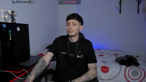 estivenvel online show from 20, 3, 2026