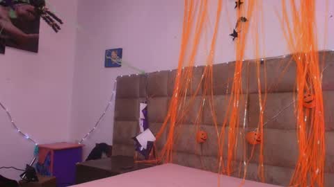 Estrella online show from 27, 10, 2025