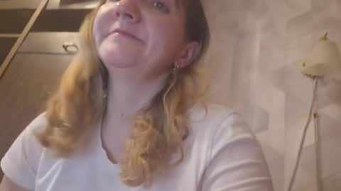 estrellawalters online show from 28, 4, 2026