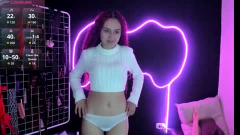 Cloe and Megan online show from 29, 11, 2025