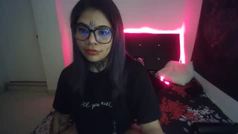 Snapshot of eta_carinae6 chatting on 19, 12, 2024 eta_carinae6 online show from 19, 12, 2024