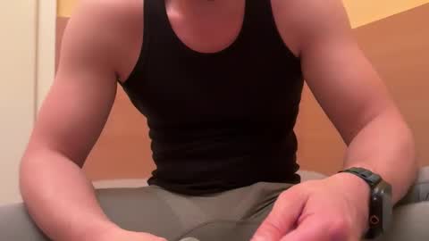 Snapshot of etat_on chatting on 29, 9, 2025 Tom online show from 29, 9, 2025