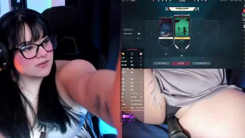 Snapshot of eternaaura_ chatting on 9, 6, 2026 Aura online show from 9, 6, 2026