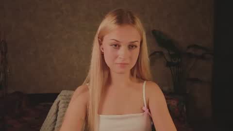 Snapshot of eternalophelia chatting on 10, 6, 2026 Sophia online show from 10, 6, 2026