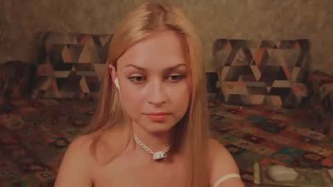 Snapshot of eternalophelia chatting on 12, 6, 2026 Sophia online show from 12, 6, 2026