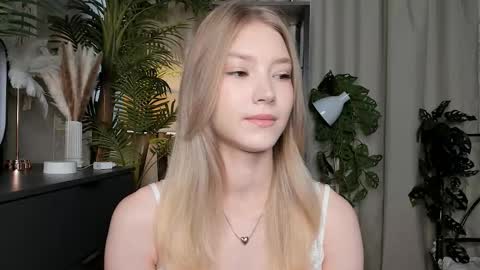 Natalie online show from 21, 9, 2025