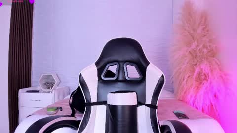 Snapshot of ethaancox chatting on 19, 7, 2026 ethaancox online show from 19, 7, 2026