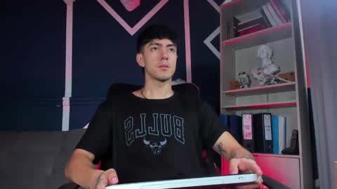 Etham online show from 19, 11, 2025