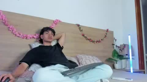 Snapshot of ethan__carter chatting on 29, 7, 2026 Ethan Bigdick Latino online show from 29, 7, 2026