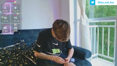 ethan and ava online show from 15, 11, 2025