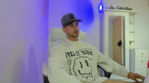 Ethan Muller online show from 25, 1, 2025