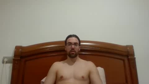 Snapshot of ethaneusk chatting on 8, 3, 2025 ethaneusk online show from 8, 3, 2025