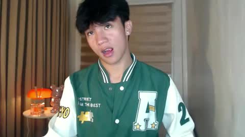 Snapshot of etherealboytoy4hire chatting on 24, 5, 2026 Rey online show from 24, 5, 2026