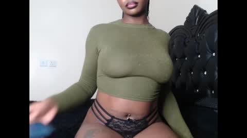 Snapshot of euphoric_cosmos chatting on 26, 12, 2024 euphoria online show from 26, 12, 2024