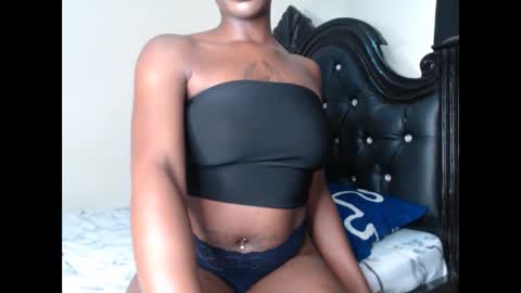 Snapshot of euphoric_cosmos chatting on 18, 2, 2025 euphoria online show from 18, 2, 2025