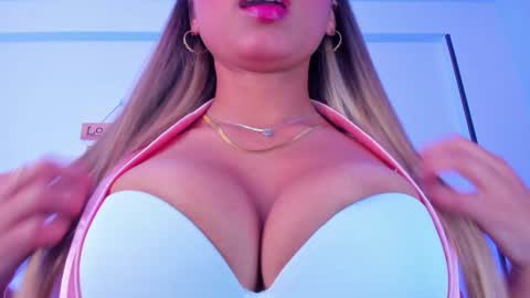 Snapshot of eva1green1 chatting on 10, 1, 2025 eva1green1 online show from 10, 1, 2025