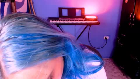 Snapshot of eva_brooks1 chatting on 9, 5, 2026 Iris Smile independent model online show from 9, 5, 2026