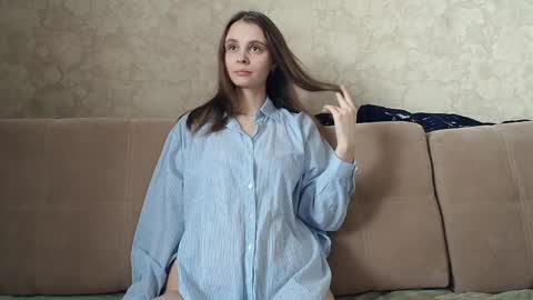 Eva Calvin online show from 10, 2, 2025