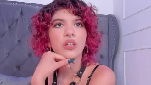 Snapshot of eva_caos chatting on 28, 4, 2026 Eva online show from 28, 4, 2026