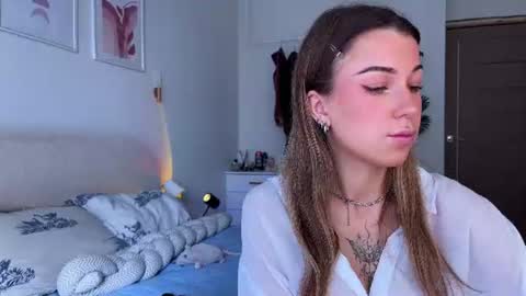 Snapshot of eva_collins_x chatting on 18, 7, 2026 Eva online show from 18, 7, 2026
