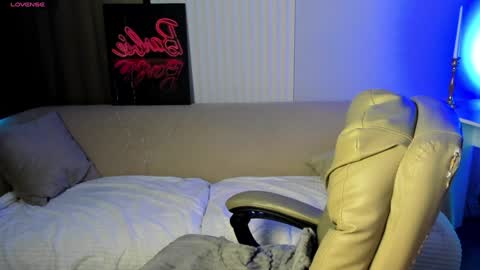 Eva online show from 25, 1, 2025